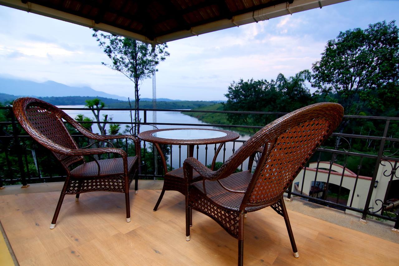 Vista Del Lago Ambalavayal Eksteriør billede