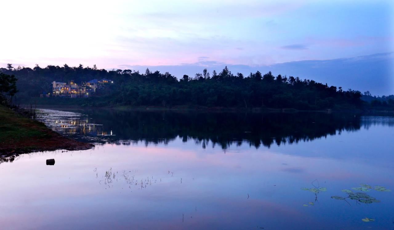 Vista Del Lago Ambalavayal Eksteriør billede